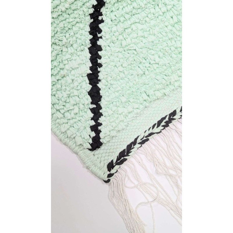 Boucherouite matta 178x107cm Boucherouite matta 178x107cm