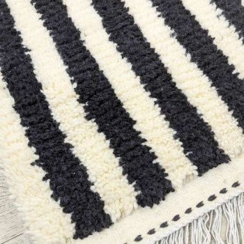Randig matta Svart -150x100cm