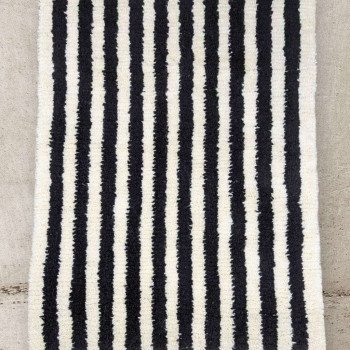 Randig matta Svart -150x100cm